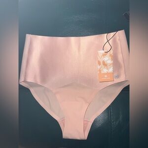 HoneyLove ShineTime Brief Blush XS NWT Discontinued Shapewear Satin Shimmer